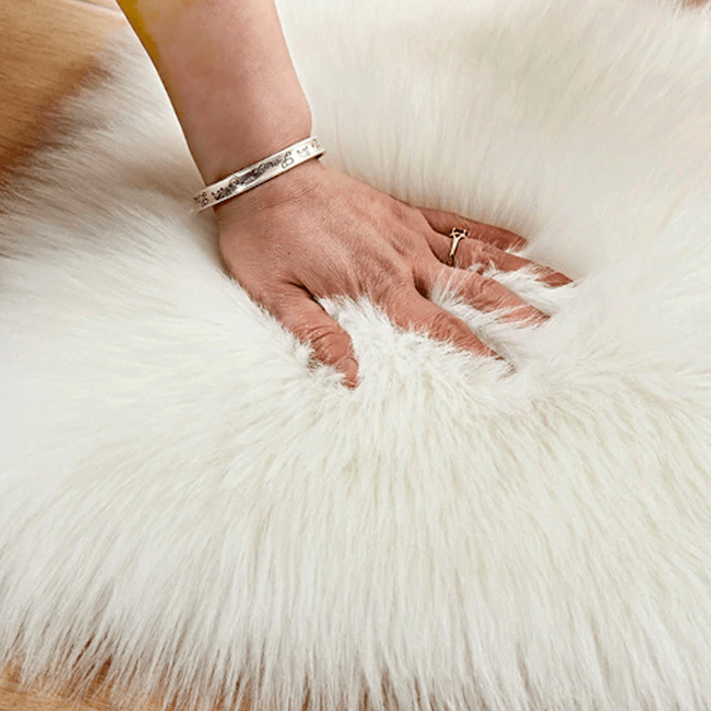 Heart Shaped Area Rug, Plush Faux-Fur Carpet For Living Room & Bedroom, Home Decor