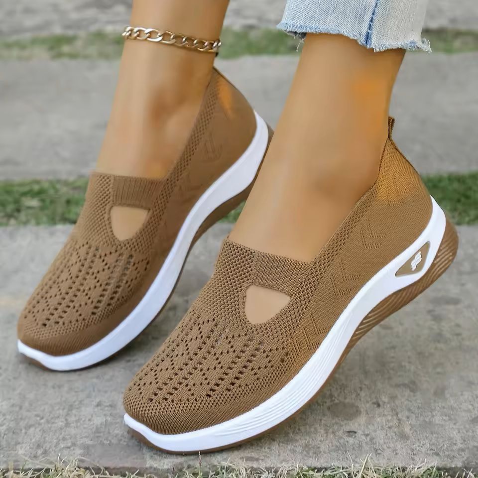 Women's Lightweight Casual Sneakers for Summer and Everyday Wear