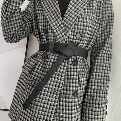 Simply Elegant Buckle-Free Knot Belt