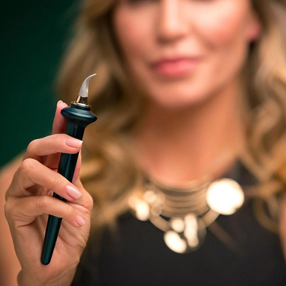 Waterproof Silicone Eyeliner Brush, Non-Smudge Eyeliner Tool for Precise Application