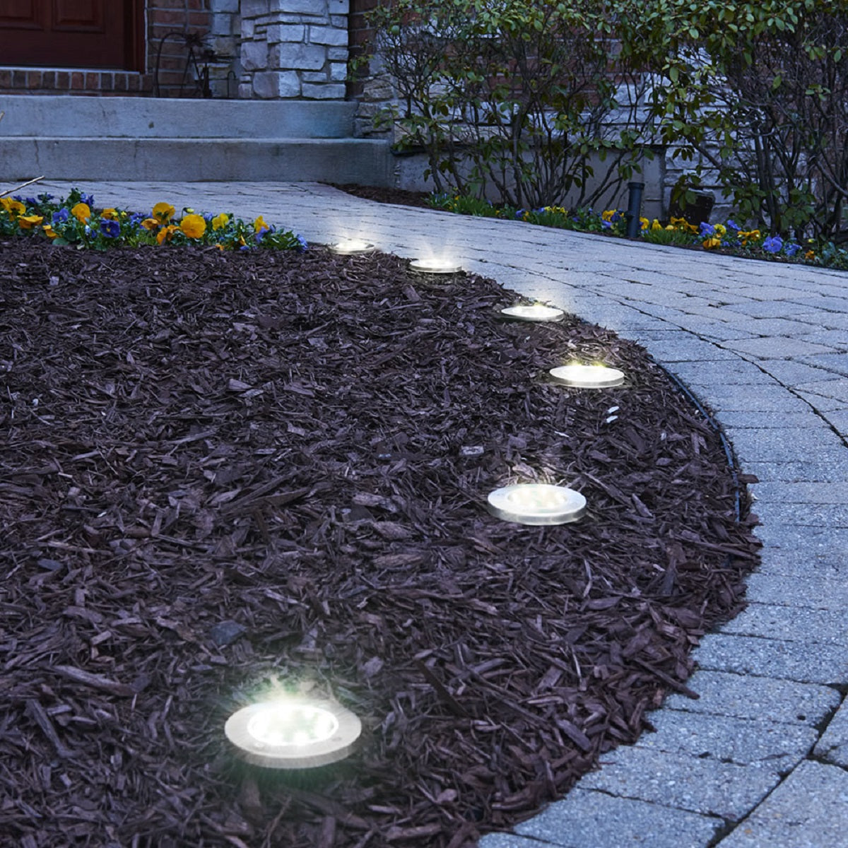 LED Solar In-Ground Pathway Lights - Solar Driveway & Sidewalk Ground Lighting