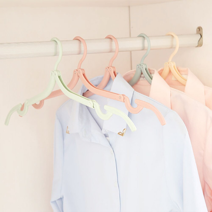 Foldable Travel Hanger