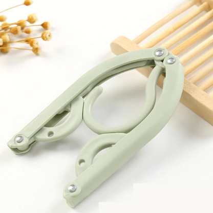 Foldable Travel Hanger