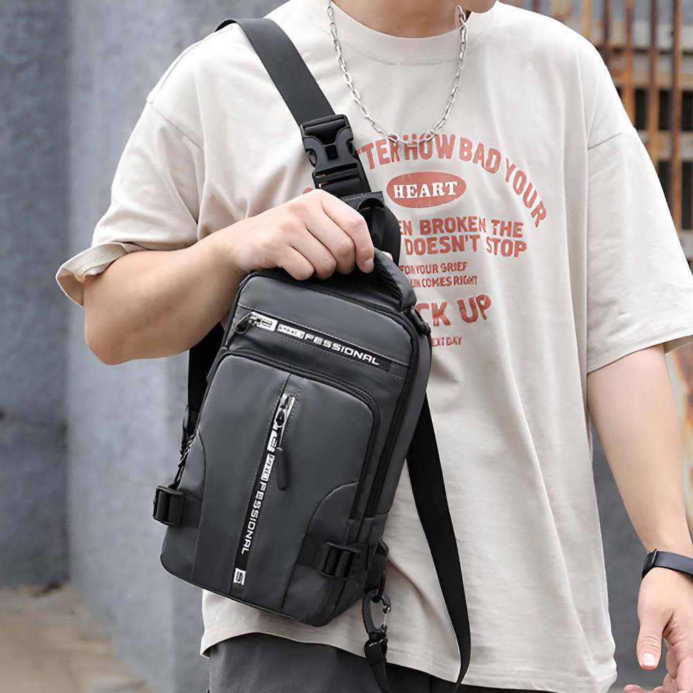 Lightweight Waterproof Crossbody Bag – Anti-Theft Gift for Travel