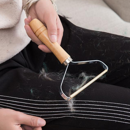 Portable Lint Remover For Clothing & Upholstery