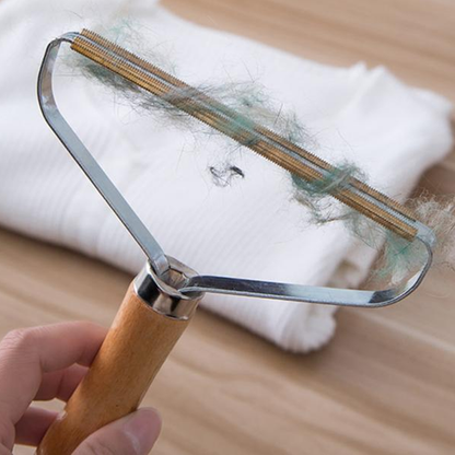 Portable Lint Remover For Clothing & Upholstery