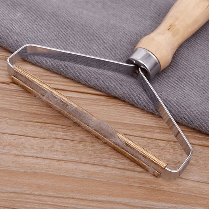 Carpet Lint Scraper Tool