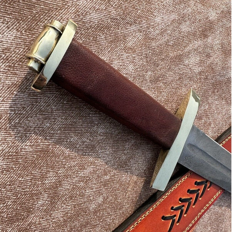 Medieval Warrior Sword, Handmade Damascus Steel Sword, Viking Sword with Wood Handle