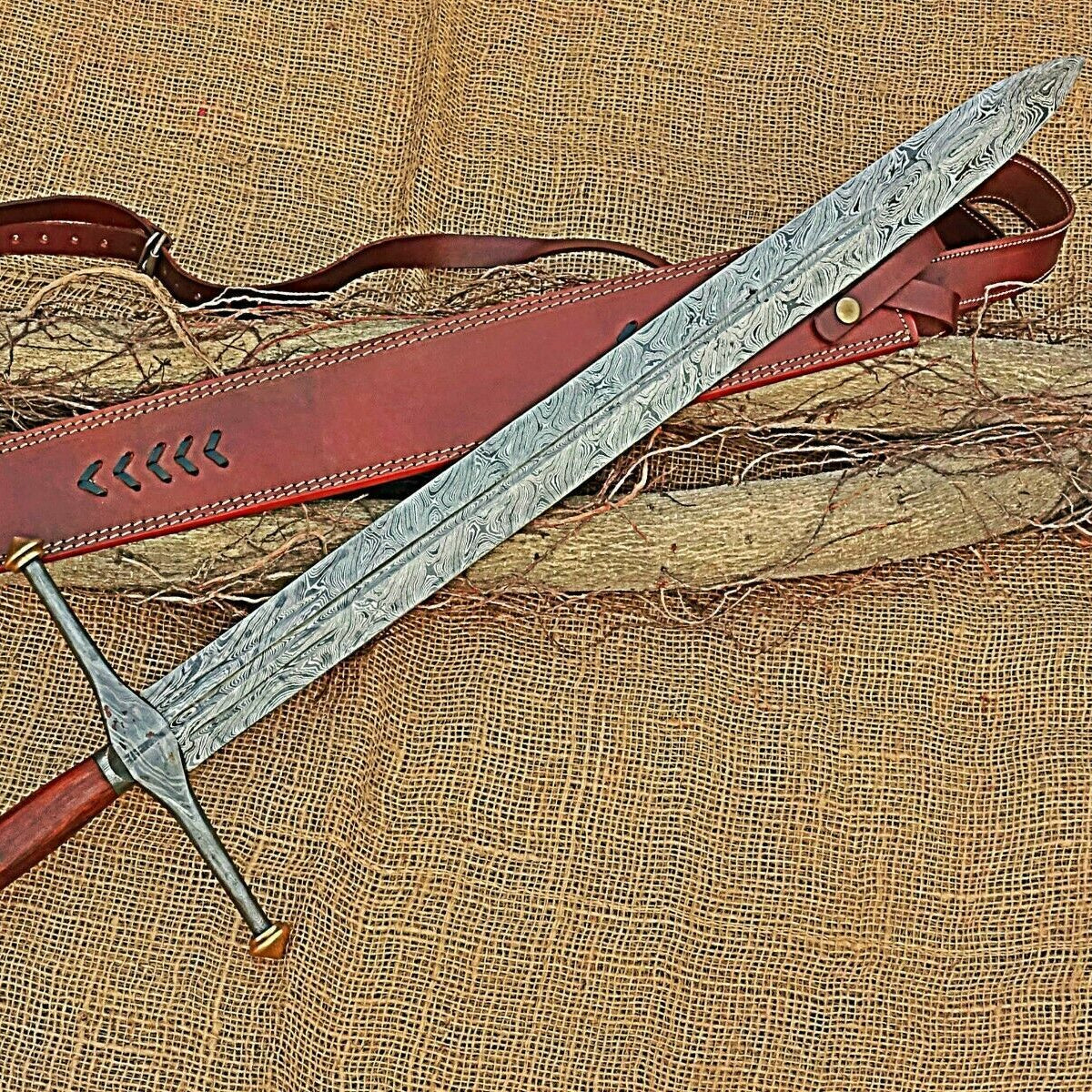 33 Inch Combat Sword Damascus Steel Viking Sword with Leather Sheath