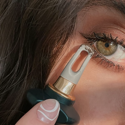 Waterproof Silicone Eyeliner Brush, Non-Smudge Eyeliner Tool for Precise Application