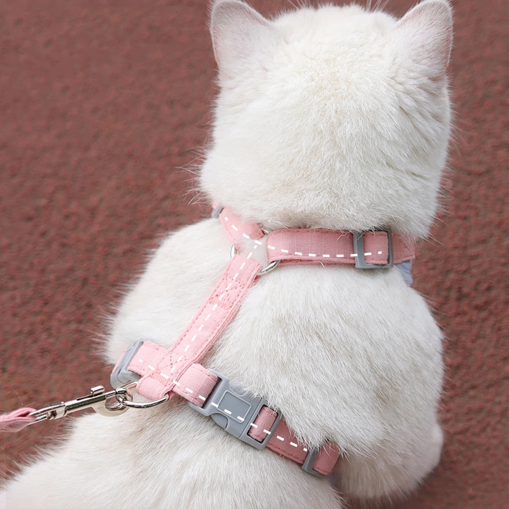 Adjustable Escape-Proof Cat Dog Harness with Leash - Small Pets Vest for Chihuahusa