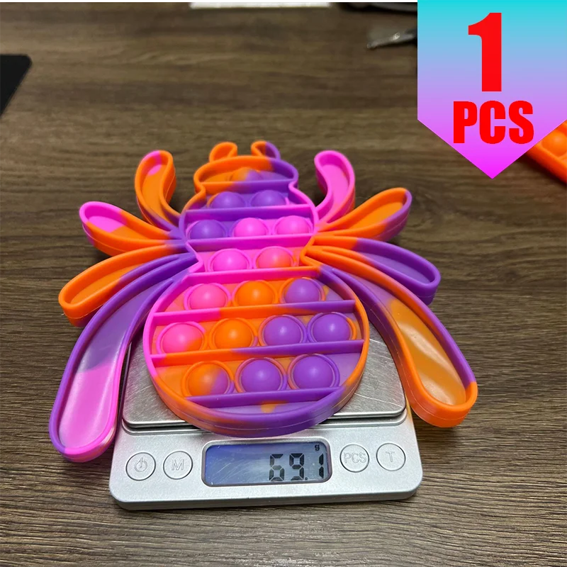 Halloween Super Big Pop Keychain Bat Pumpkin Ghost Spider Fidget Toy for Kids Stress Relief Educational Toy Birthday Party Favor
