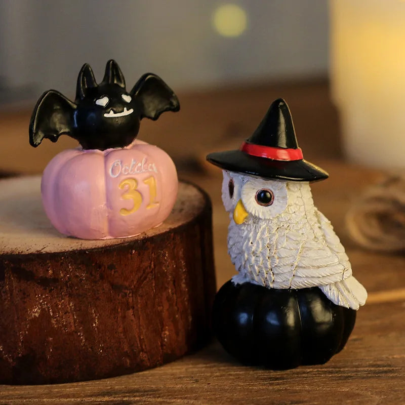 Halloween Mini Resin Figurines: Owls, Bats, Ghosts, Pumpkins, and Vampires—Desktop Decor and Photo Props