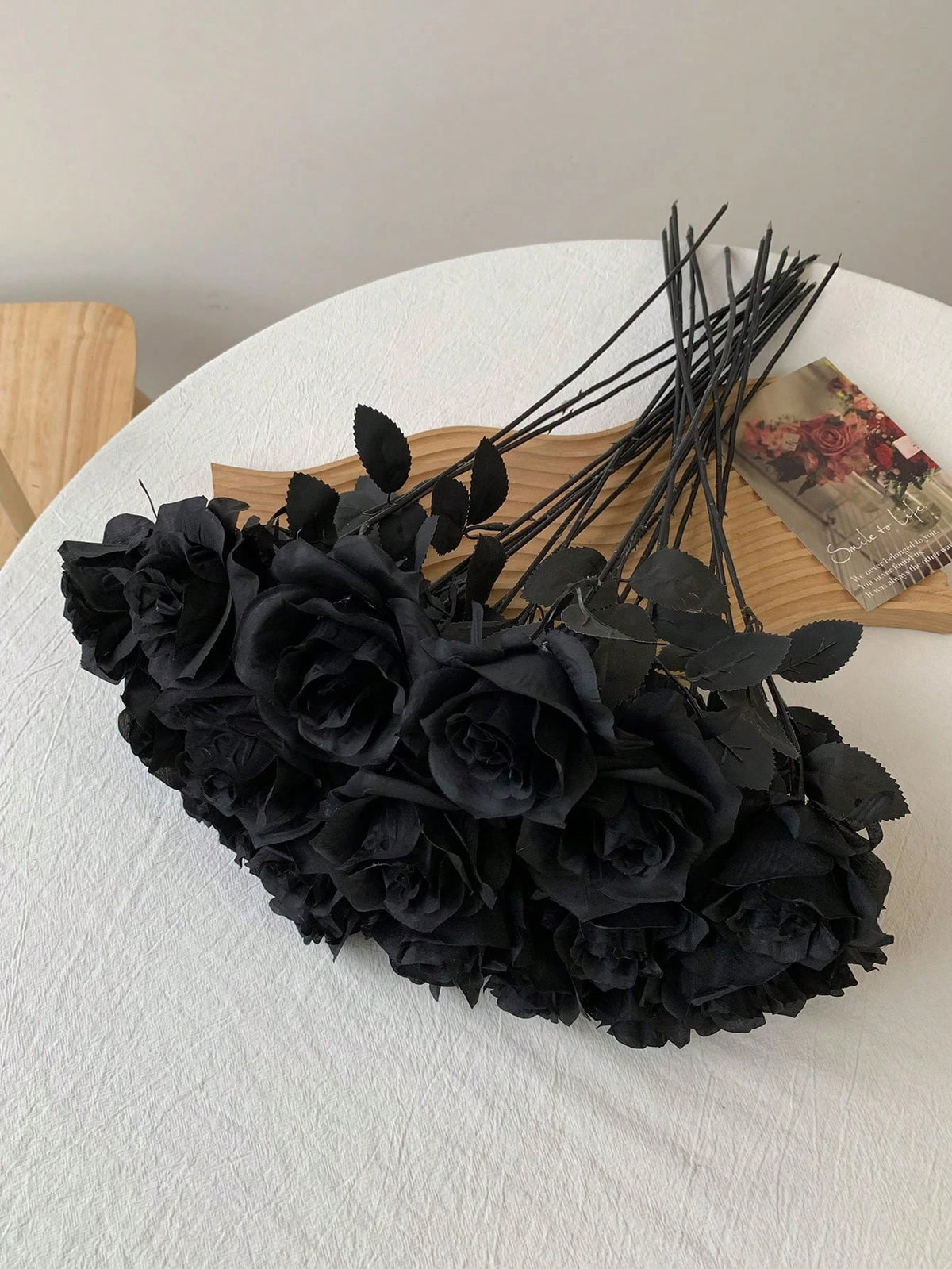 Uflower 48cm Pure Black Silk Rose Long Stem Fake Flowers Gothic Style Decoration Halloween Home Wedding Party Decor