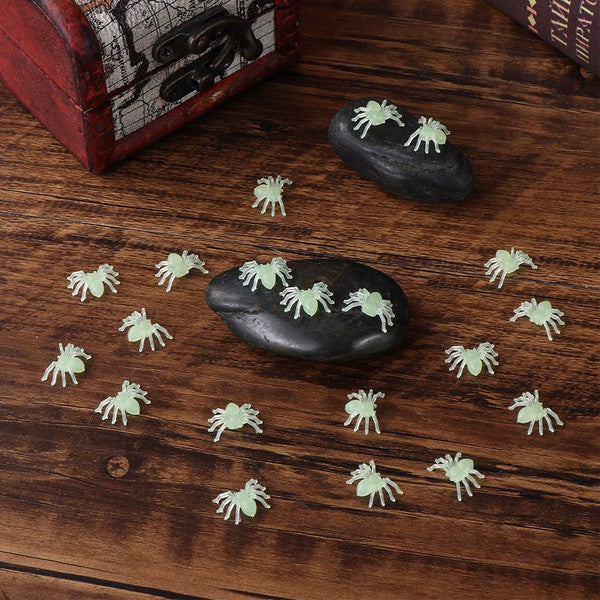 Glow In The Dark Spiders For Halloween Décor