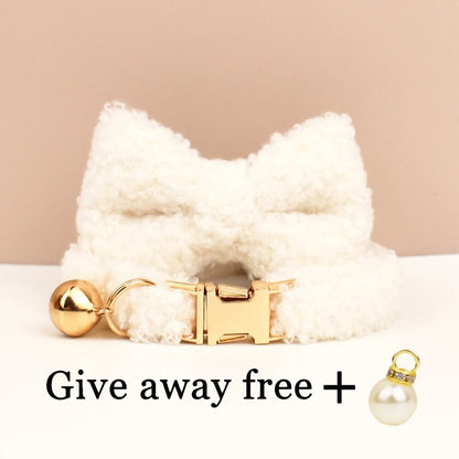 Customizable Laser-Engraved Teddy Fur Cat Collar Bell: Autumn & Winter