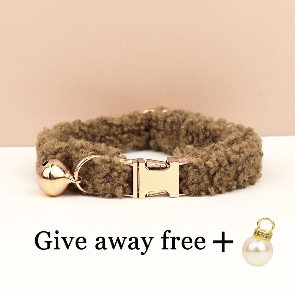 Customizable Laser-Engraved Teddy Fur Cat Collar Bell: Autumn & Winter