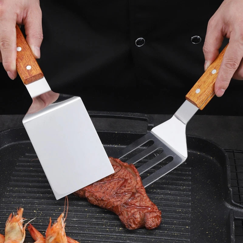 Stainless Steel Wooden Handle Cooking Spatula - Kitchen Barbecue Tool for Steake, Pancak, Frying, Teppanyaki