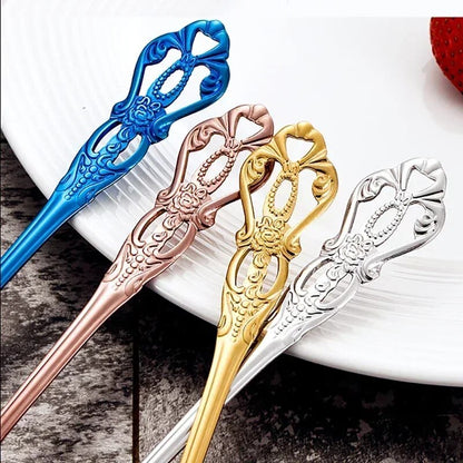 Luxury Golden Stainless Steel Cutlery Set - Complete Dinnerware in European Gift Box for Retro Christmas Table Setting