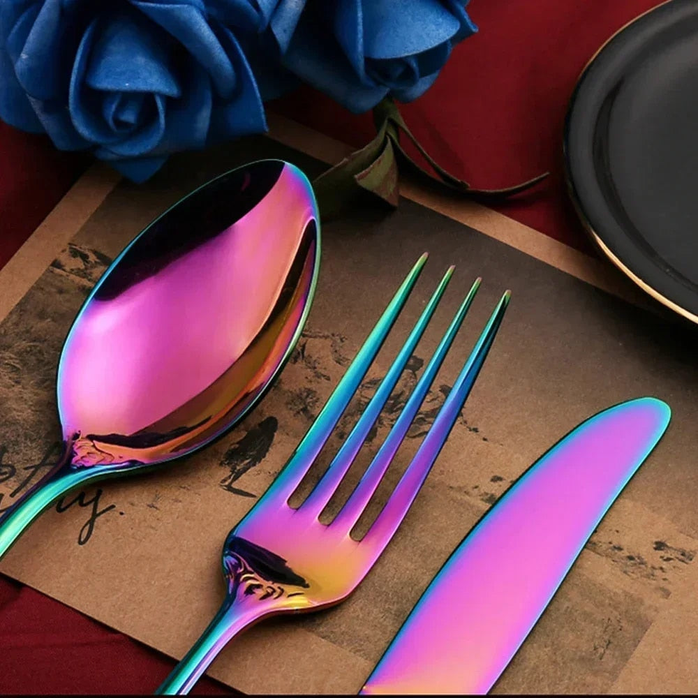Luxury Golden Stainless Steel Cutlery Set - Complete Dinnerware in European Gift Box for Retro Christmas Table Setting