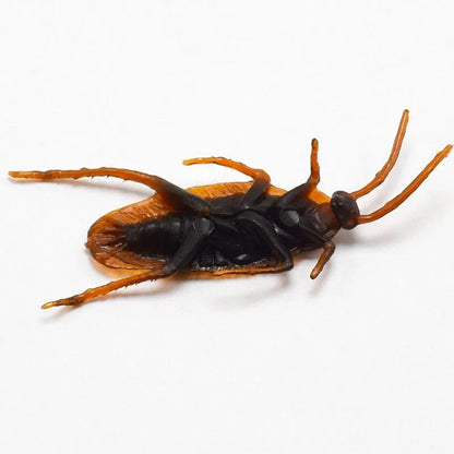 Realistic Fake Roaches Prank Bugs for Halloween Party Decorations