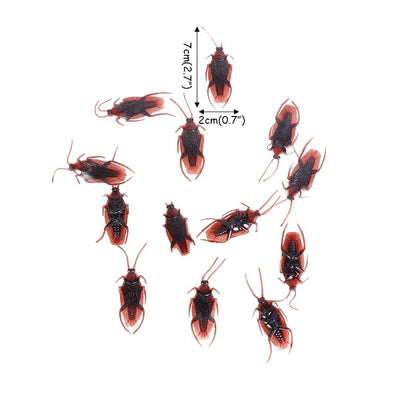 Realistic Fake Roaches Prank Bugs for Halloween Party Decorations
