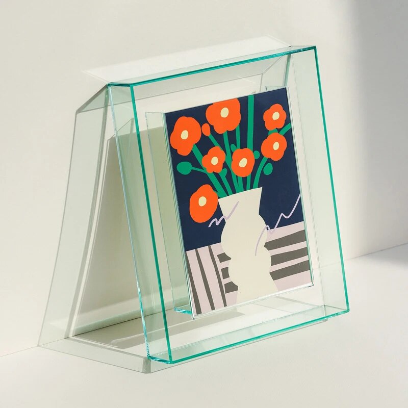 5 Inch Transparent Acrylic Photo Frame Box: Picture Display Stand for Office Home Desktop Decoration