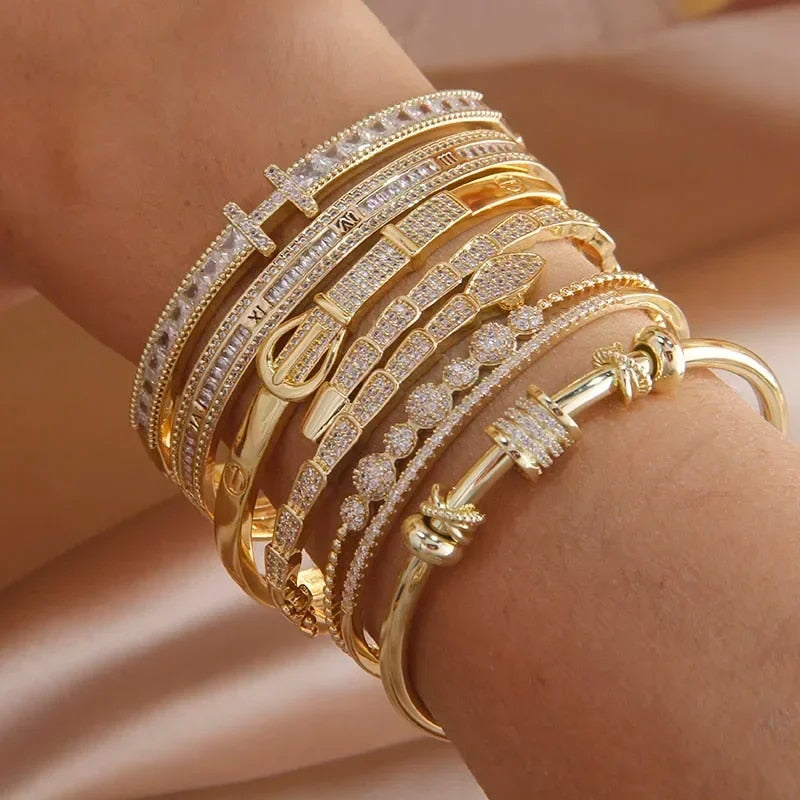 Shiny Zircon Letter Charm Bracelet: Classic Luxury Fashion Jewelry for Women - Perfect Wedding & Party Gift
