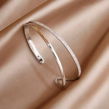 Shiny Zircon Letter Charm Bracelet: Classic Luxury Fashion Jewelry for Women - Perfect Wedding & Party Gift