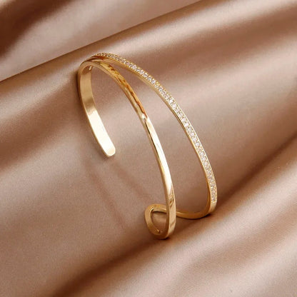 Shiny Zircon Letter Charm Bracelet: Classic Luxury Fashion Jewelry for Women - Perfect Wedding & Party Gift