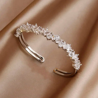 Shiny Zircon Letter Charm Bracelet: Classic Luxury Fashion Jewelry for Women - Perfect Wedding & Party Gift