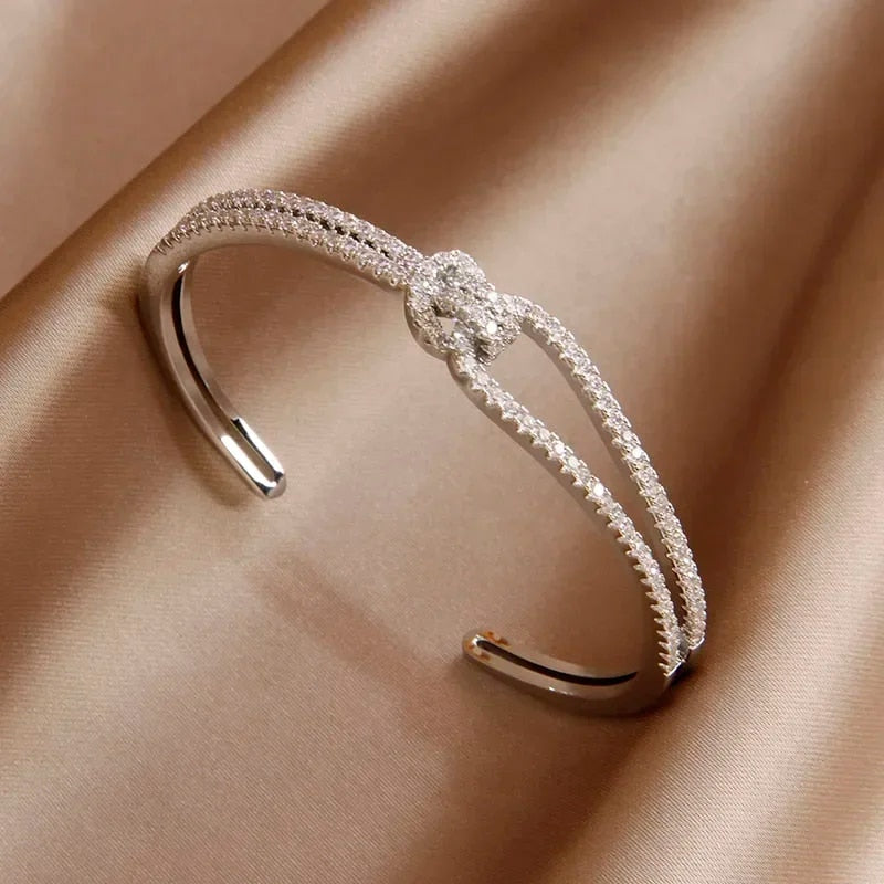 Shiny Zircon Letter Charm Bracelet: Classic Luxury Fashion Jewelry for Women - Perfect Wedding & Party Gift