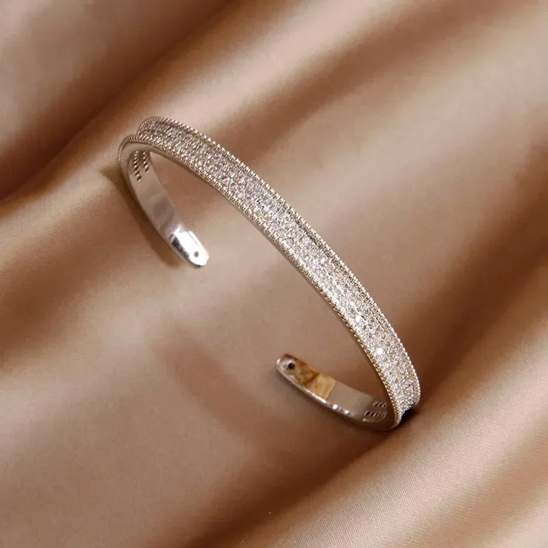 Shiny Zircon Letter Charm Bracelet: Classic Luxury Fashion Jewelry for Women - Perfect Wedding & Party Gift