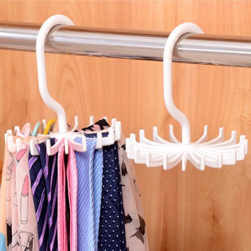 Rotating Hook Holder Rack: Space-Saving Tie Belt & Scarf Organizer for Closet