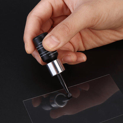 Restore Your Glass Like New - Easy DIY New Glass Repair Fluid, Ideal for Fixing Scratches & Cracks Quickly