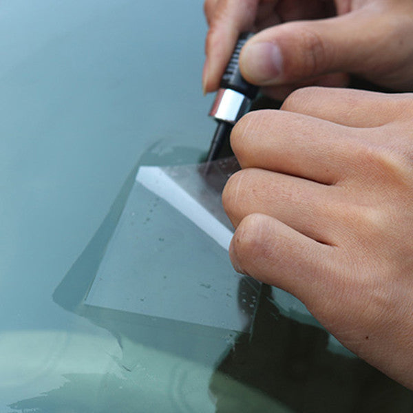 Restore Your Glass Like New - Easy DIY New Glass Repair Fluid, Ideal for Fixing Scratches & Cracks Quickly