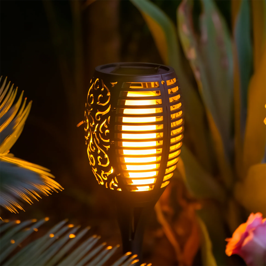 Solar Flame Torch Lights - Realistic Outdoor Solar Fire Lights, Outdoor Garden Decorations, Gift for Garden Lovers
