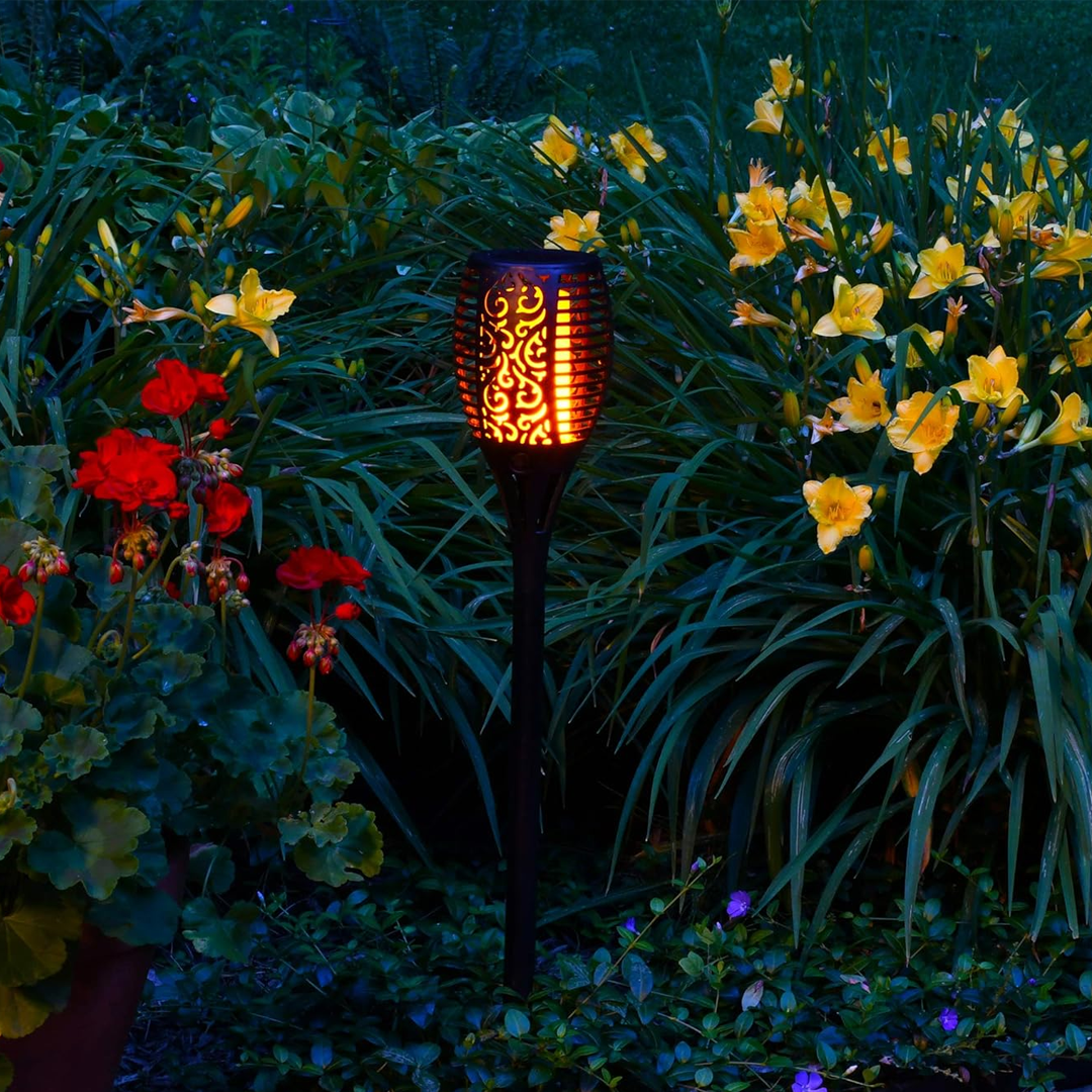 Solar Flame Torch Lights - Realistic Outdoor Solar Fire Lights, Outdoor Garden Decorations, Gift for Garden Lovers