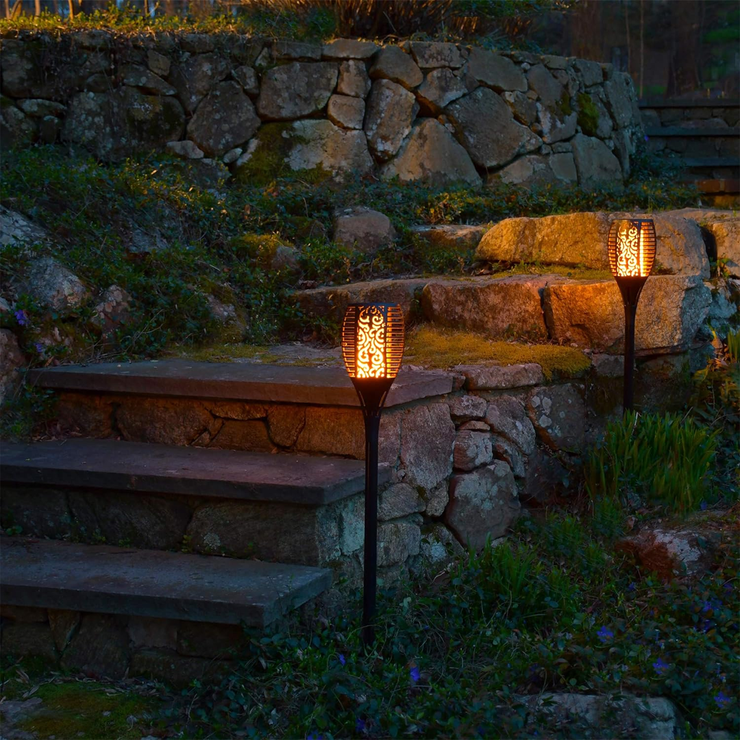 Solar Flame Torch Lights - Realistic Outdoor Solar Fire Lights, Outdoor Garden Decorations, Gift for Garden Lovers