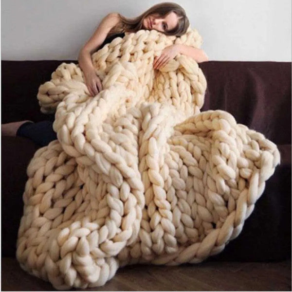 Soft and Lightweight Handmade Chunky Knit Blanket, Acrylic & Polyester Fabric, Comfortable All Year Round
