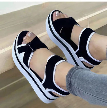 Lightweight Outdoor Platform Sandals for Casual & Beach Wear