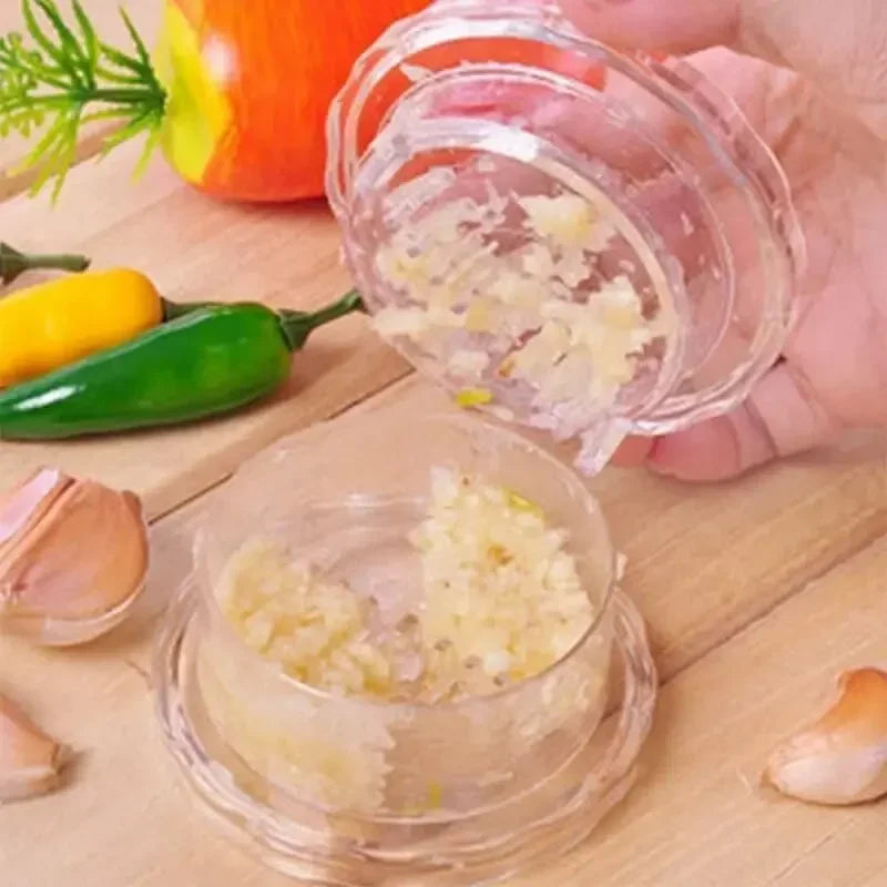 Manual Garlic Press & Roll Chopper – Multifunctional Kitchen Gadget for Fresh Ingredients