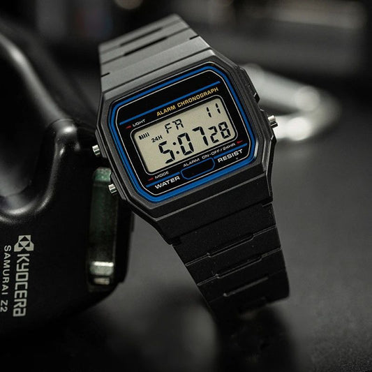 Men Digital Sports Watch, Top Brand Simple Square LED Wristwatch with Casual Silicone Band, Ideal Electronic Clock Gift