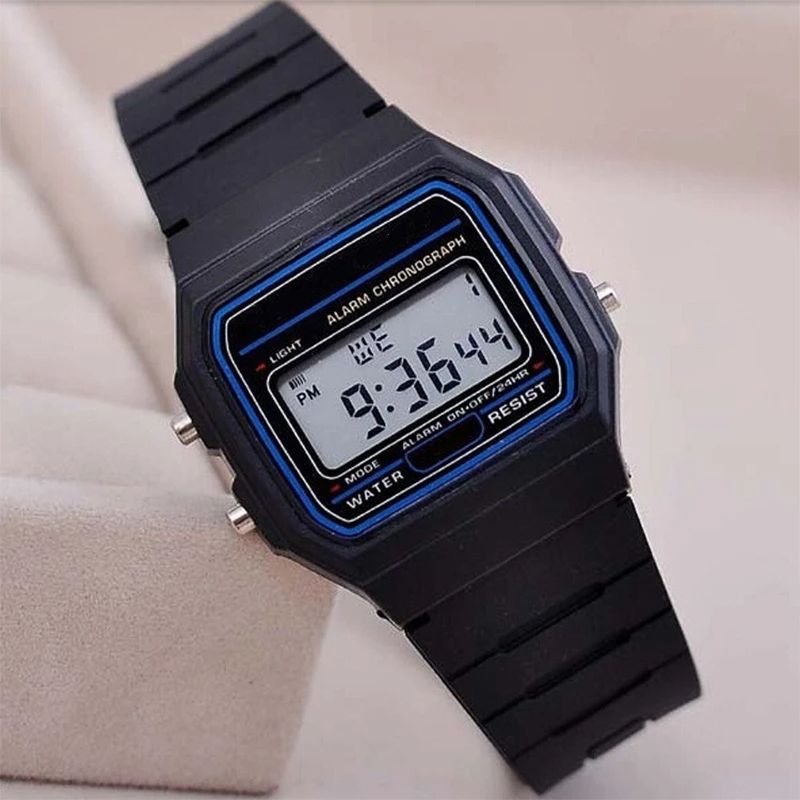 Men Digital Sports Watch, Top Brand Simple Square LED Wristwatch with Casual Silicone Band, Ideal Electronic Clock Gift