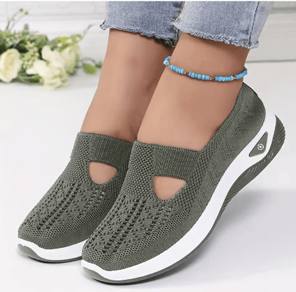 2024 Women's Breathable Slip-On Fashion Sneakers Lightweight Trendy and Summer Ready