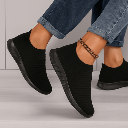 Women's Lightweight Mesh Slip-On Sneakers – Breathable, Low-Top Walking & Running Shoes