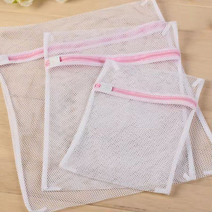 Mesh Laundry Bag Set 3 Piece Zippered Bra and Underwear Wash Baskets for Delicates