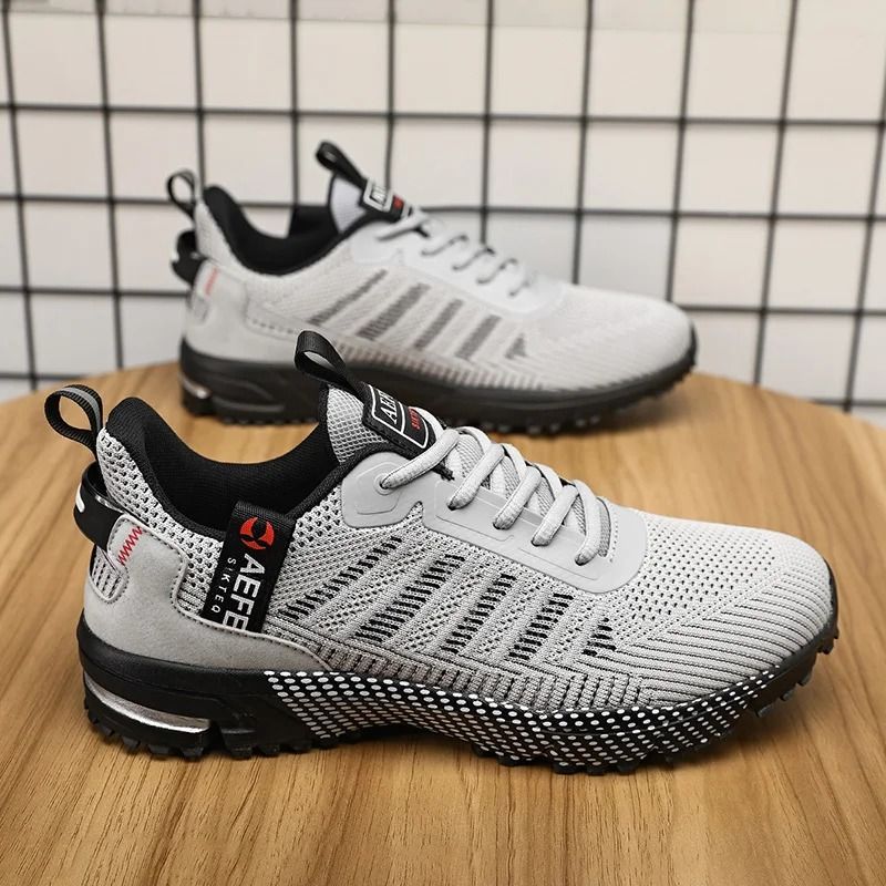 Mens Lightweight Running Sneakers with Breathable Mesh for Outdoor Sports and Athletic Training