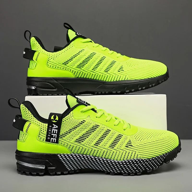 Mens Lightweight Running Sneakers with Breathable Mesh for Outdoor Sports and Athletic Training