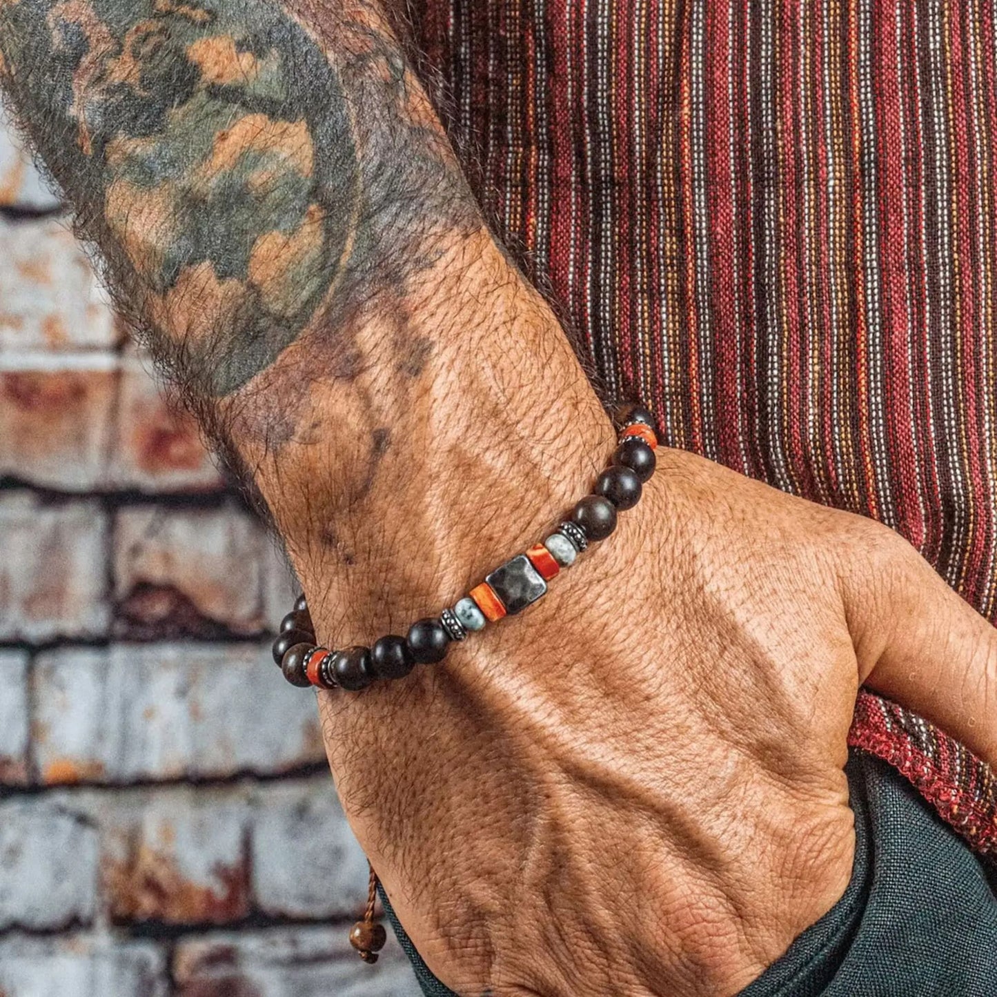 Vintage Beaded Bracelet for Men with Skull and Natural Stone Accents